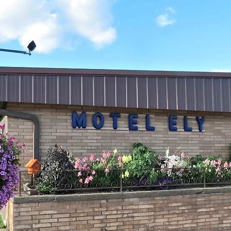 Motel Ely Bagian luar foto